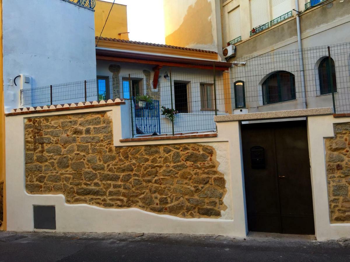 B&B Pascal House Nuoro_Iun E5016 Nuoro  Luaran gambar